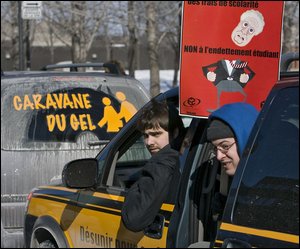 Caravane du gel des étudiants contre Jean Charest