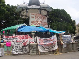 Les revendications dans le Zocalo de Oaxaca