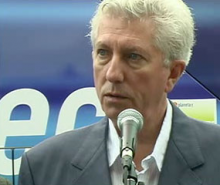 Gilles Duceppe appuie les demandes de Jean Charest