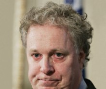 Corruption: le salaire de Charest financé par une famille de mafieux?