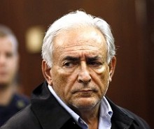 Affaire DSK: Dominique Strauss-Kahn libéré sous caution